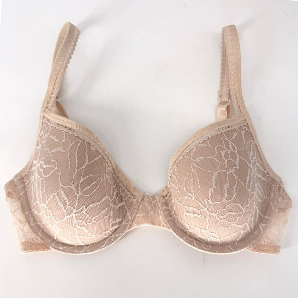 Wacoal‎ Halo Lace Underwire Bra 32C Nude Beige Floral Scalloped 853148